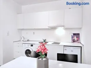 Budget Semi Basement by Verde Apartments - Image 3