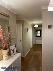 Stags View Holiday Home - Image 3