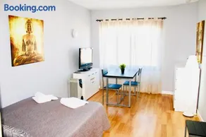 Resitur Luxury Apartment 532 - Image 1