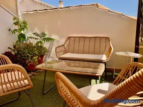 Central Penthouse with Stunning Terrace, Sea Views & Parking - Image 4