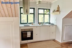 Mysig lägenhet i eget hus nära Lassalyckan - Image 4