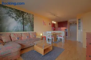 Apartment 551 - Image 2