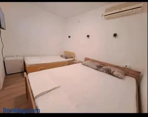 Lazarov Apartments - Image 3