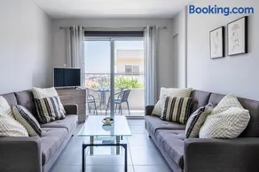 Modern 2-Bedroom Apartment in Oroklini, Larnaca - Image 5