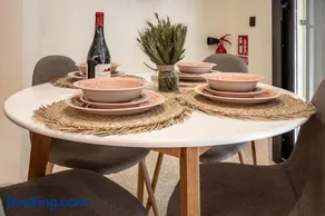 Suite de lujo estilo mediterráneo - Image 1