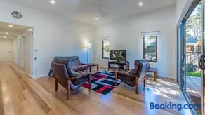Holiday unit on Thompson Ave, Cowes - Image 4