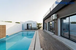 3-Bedroom Villa with Private Pool Studio - Image 2