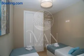 Casa Ana Ivan Luxury Homes 3ªPlta Sur 1ªLinea - Image 5