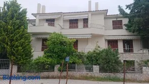 Vagionia Apartments - Image 2