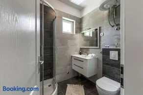 Sara Residence - Image 4