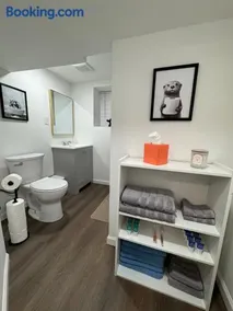 Brand new first floor studio in quiet neighborhood - Image 4