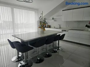 Modern Apartment in very quiet location in Darıca, Istanbul - Image 3