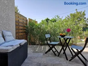 Propriété de vacances pour 12 personnes avec piscine et jacuzzi - Image 1
