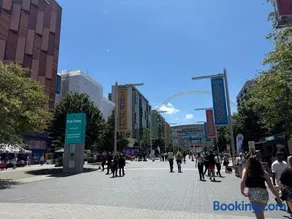 High Spec 3 Bedroom Apartment with Balcony I Opposite Wembley Stadium and OVO Wembley Arena I Easy Access to Central London and London's Iconic Landmarks I Paid Parking Available - Image 4