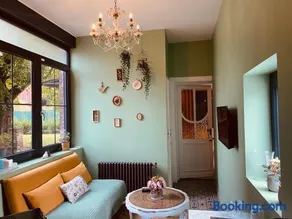La Villa des Roses - Suite & Spa - Image 1