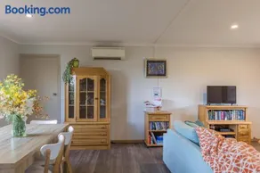 JoY's Guesthouse - Image 3