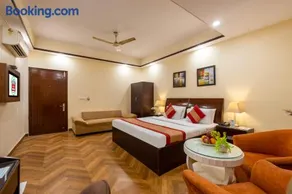 Hotel Picasso Residency near Naraina Vihar Metro Station New Delhi - Image 2