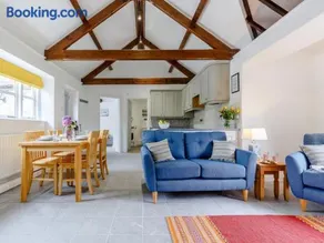 2 Bed in Penryn oc-78621 - Image 4