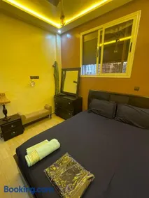 Private and spacious room - Image 1