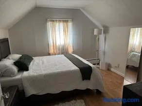 Room in Fitchburg - Image 2