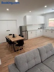 The Townhouse - Image 3