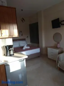 Elena Roza Apartment - Image 1