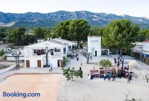 New Villa Vintage - Image 1