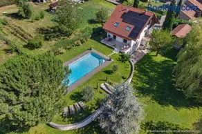 Aux Pins Bleus - Villa with Private Pool & Close to Switzerland - Image 2