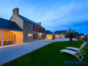 Domaine le St Georges - Piscine - Image 2