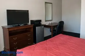 Regency Inn - Image 3