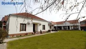 Mladenovic apartments - Image 1