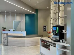 Hotel Real - Image 1
