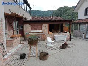 LaGaressina suite Anna - Jacuzzi & Spa - Image 2
