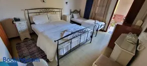 Avaton Hotel - Image 2