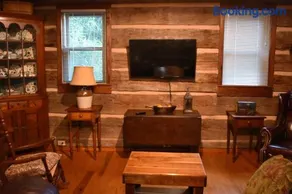 Restored1850s log cabin, with gazebo and gardens! 1 mile to downtown Weaverville - Image 2