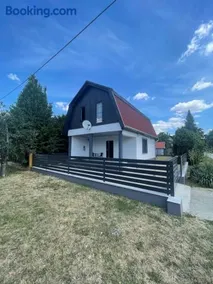 Corner House Zsóry Spa - Image 1