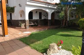 Bonita casa cálida para el relax con wifi - Image 3