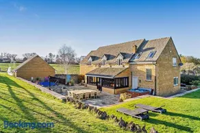 6 Bed in Chipping Campden oc-h34138 - Image 2