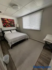 Grand Bella Niagara 5BR 2BATH Close to Falls - Image 4