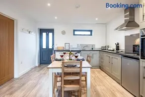 Grove Farm Cottage, Worlingworth - Image 4