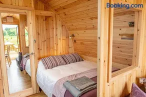 Lawers Luxury Glamping Pet Friendly Pod at Pitilie Pods - Image 3