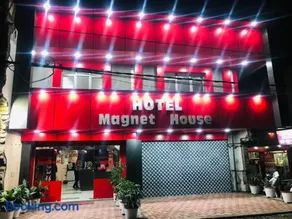 Hotel Magnet House - Image 2