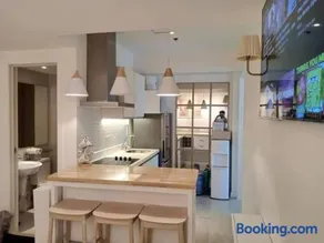 Azure SKYVIEW PENTHOUSE minimalist unit - Image 2