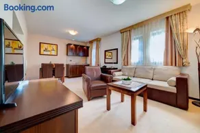 Vila Pina - Image 2