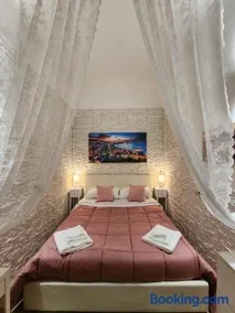 DREAM HOUSE - Image 2
