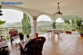 Modern Villa with Private Pool in Córdoba - Image 3