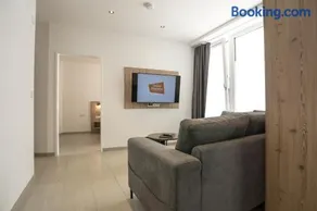Feel Inn - Image 3