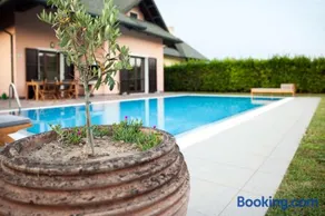 Villa Helena, Venetien, Exklusive Villa auf Privatinsel Albarella, 4 Bedrooms 8 Personen, 300 m Strand - Image 4