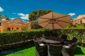 3 bedroom apartment, with private garden and terrace, in Puerto Banús - Image 3