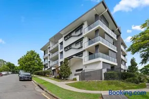 Perfect Spot Near CBD n UQ Spacious 2Beds Apt - Image 5